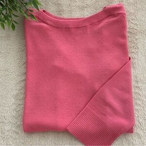 Classic Women's Crewneck Sweater - Pink